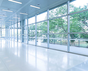 emergency glass repair in Four Corners, FL