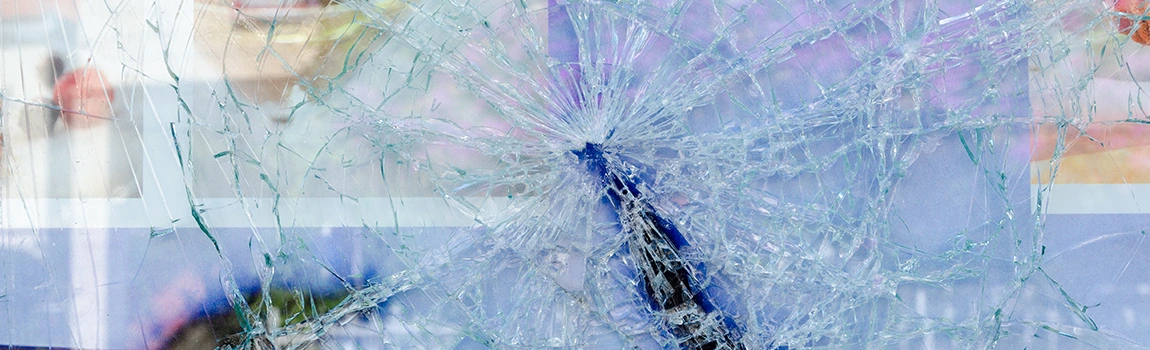 Window Broken Glass Repair in Four Corners, FL